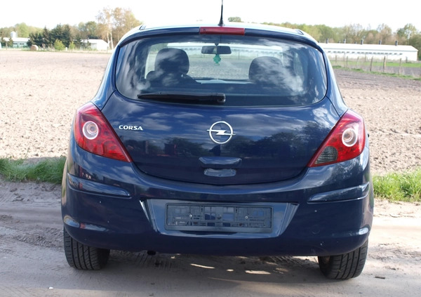 Opel Corsa cena 15900 przebieg: 167000, rok produkcji 2009 z Góra małe 781